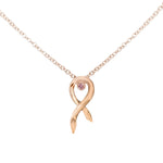 Ciondolo a forma di nastro per la sensibilizzazione sul tumore al seno con diamante rotondo rosa