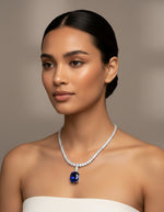 Außergewöhnliche runde Diamantkette mit Saphir-Anhänger