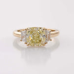 Three-stone Trapizoid Semi-mount Ring