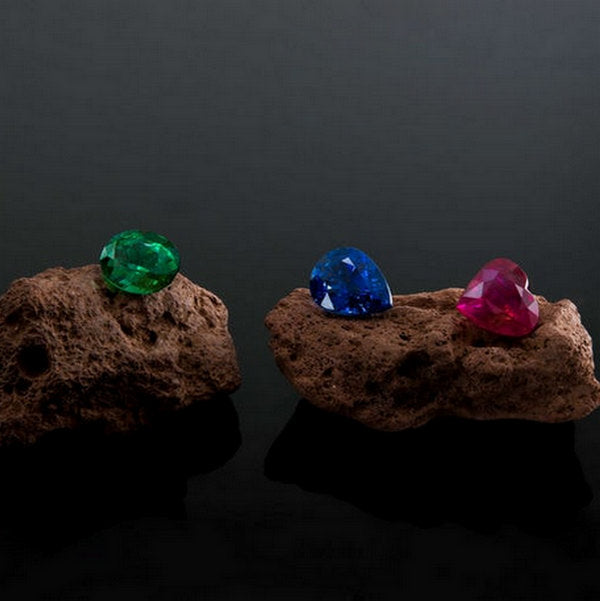 Gemstone Colors: Understanding Hue, Tone, Saturation