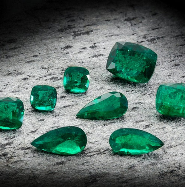 Carat Weight - The 4 Cs of Gemstones