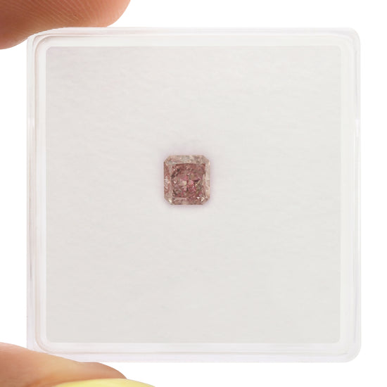 0.39 Carat Fancy Intense Pink Radiant Diamond (I1) GIA
