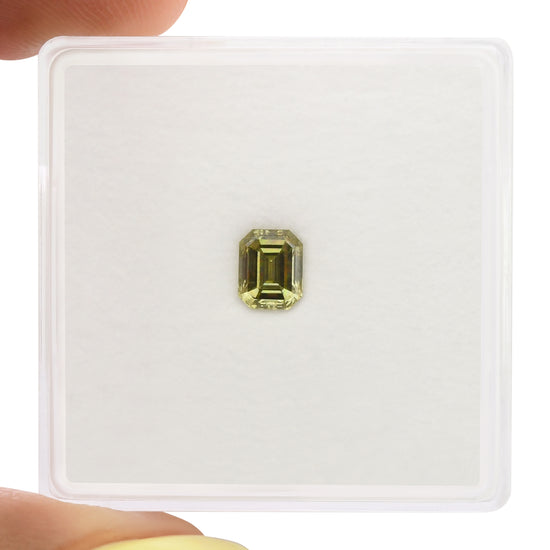 0.40 Carat Chameleon Emerald Diamond VS2 GIA