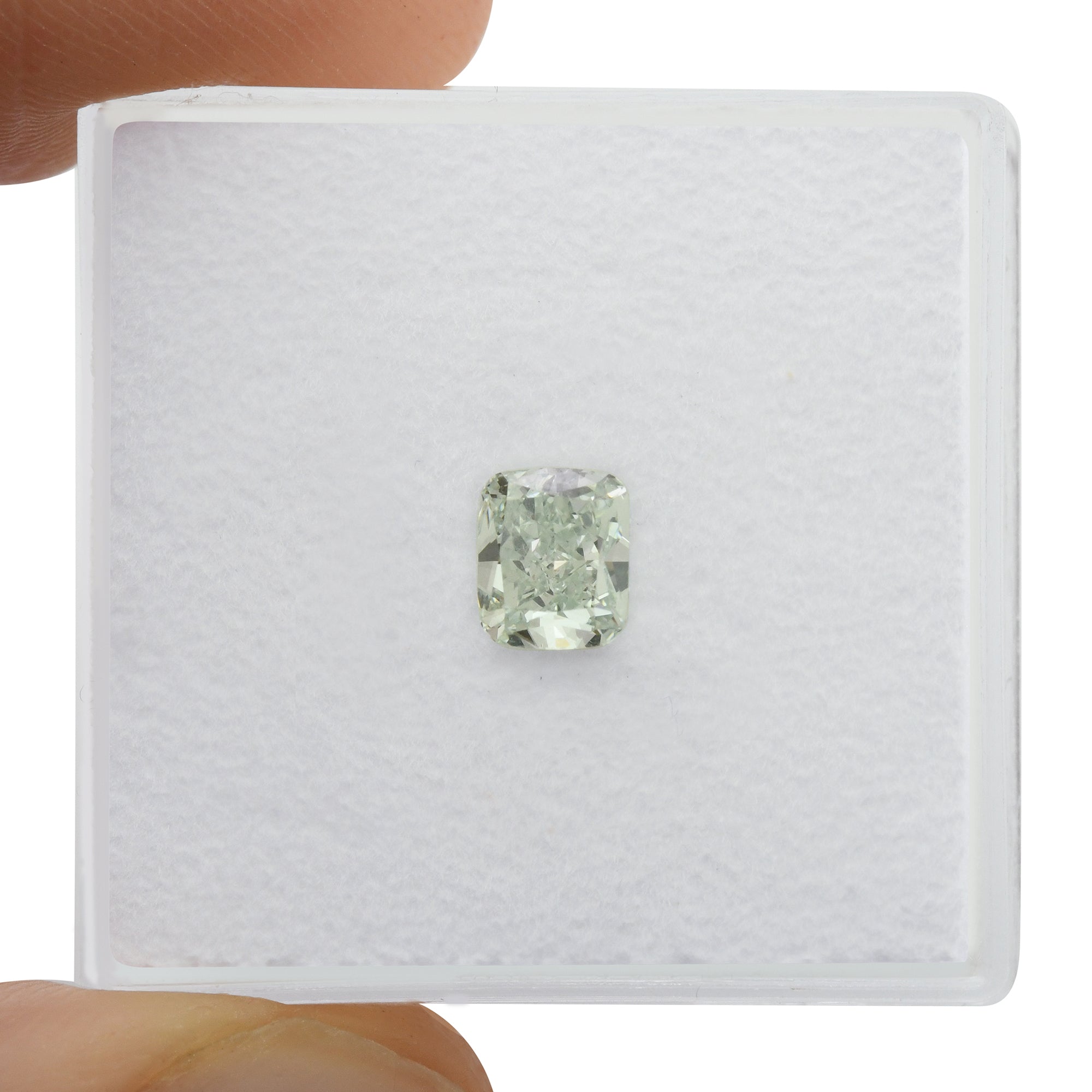 CLASSICAL Diamonds 20〜23 0.57 Carat Fancy Green Cushion Diamond VVS2 GIA | LEIBISH