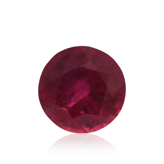 ياقوتة حمراء مستديرة من موزمبيق وزنها 0.60 قيراط