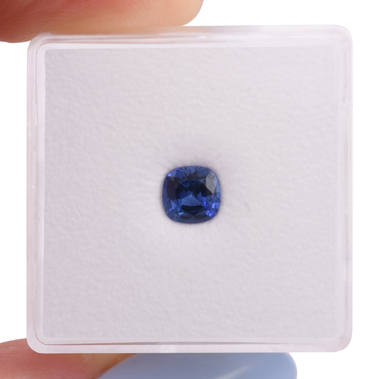 0,71 Karat Blauer SRI LANKAN Kissen-Saphir