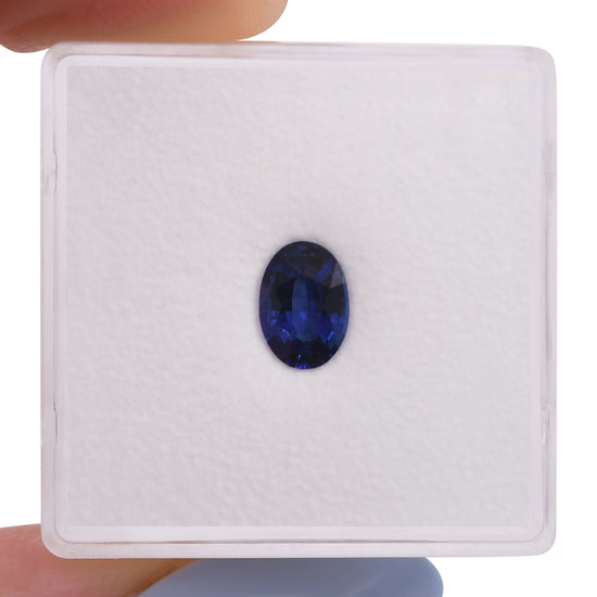 0.77 Carat Blue SRI LANKAN Oval Sapphire