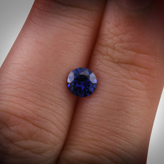 0.90 Carat Blue SRI LANKAN Round Sapphire