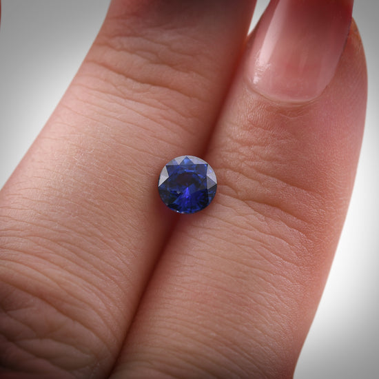 0.90 Carat Blue SRI LANKA Round Sapphire