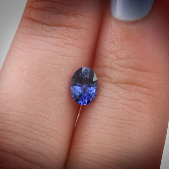 0.92 Carat Blue SRI LANKAN Oval Sapphire