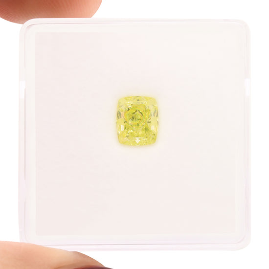 1.01 Carat Fancy Green Yellow Cushion Diamond VS2 GIA