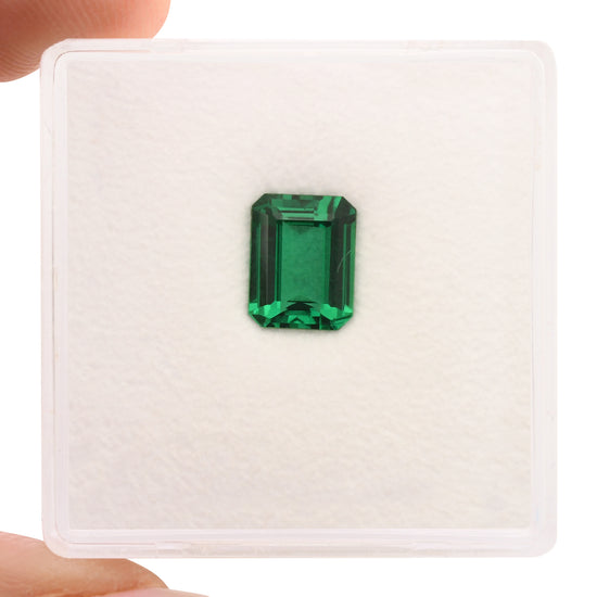 1.08 Carat Green ZAMBIA Emerald Emerald GUBELIN Untreated