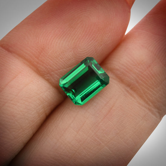 1.08 Carat Green ZAMBIA Emerald Emerald GUBELIN Untreated