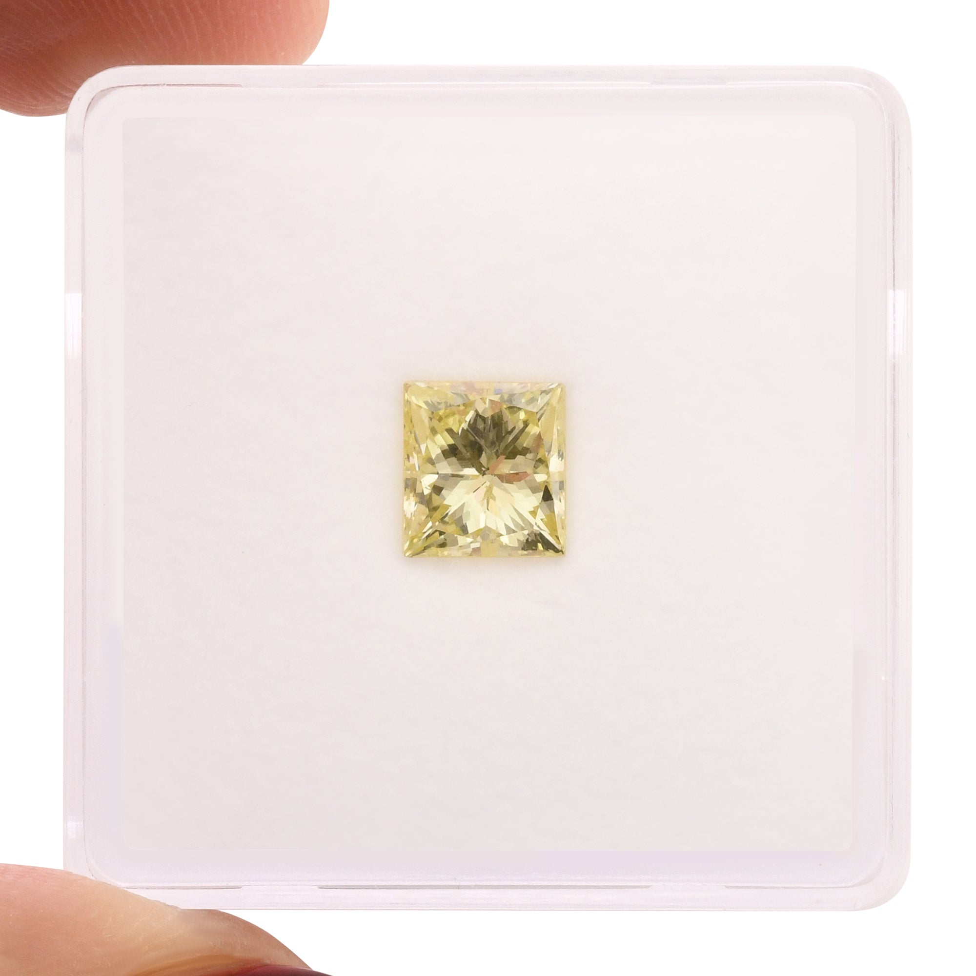 1.09 Carat Fancy Light Yellow Princess Diamond SI2 GIA | LEIBISH