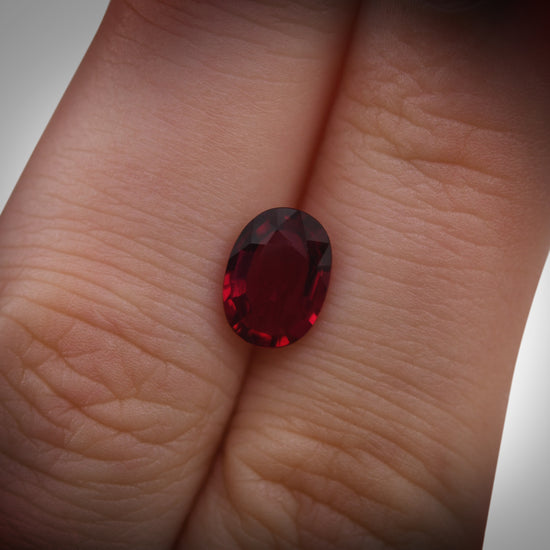 1.52 Carat Red MOZAMBIQUE Oval Ruby