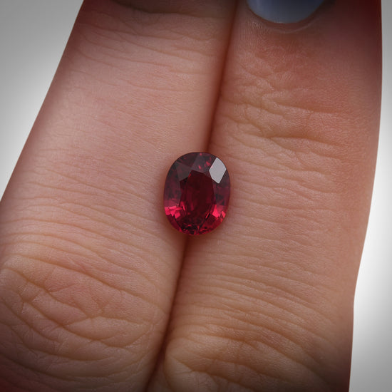 1.54 Carat Red MOZAMBIQUE Oval Ruby