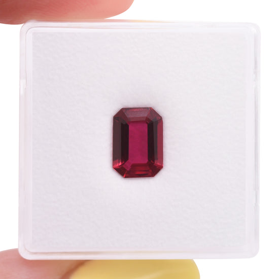 1.55 Carat Red MOZAMBIQUE Emerald Ruby CD