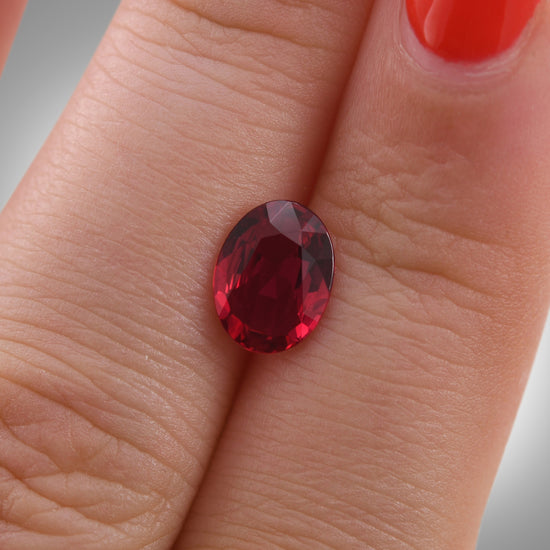 1.64 Carat Red MOZAMBIQUE Oval Ruby CD
