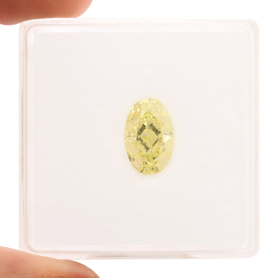 1.71 Carat Fancy Light Yellow Oval Diamond VS1 GIA