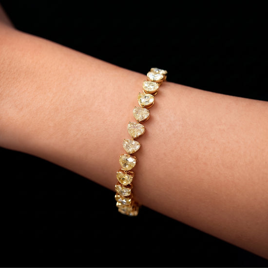 Light Yellow Heart Diamond Tennis Bracelet