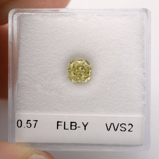 0.57 Carat Fancy Light Brownish Yellow Radiant Diamond VVS2 IGI