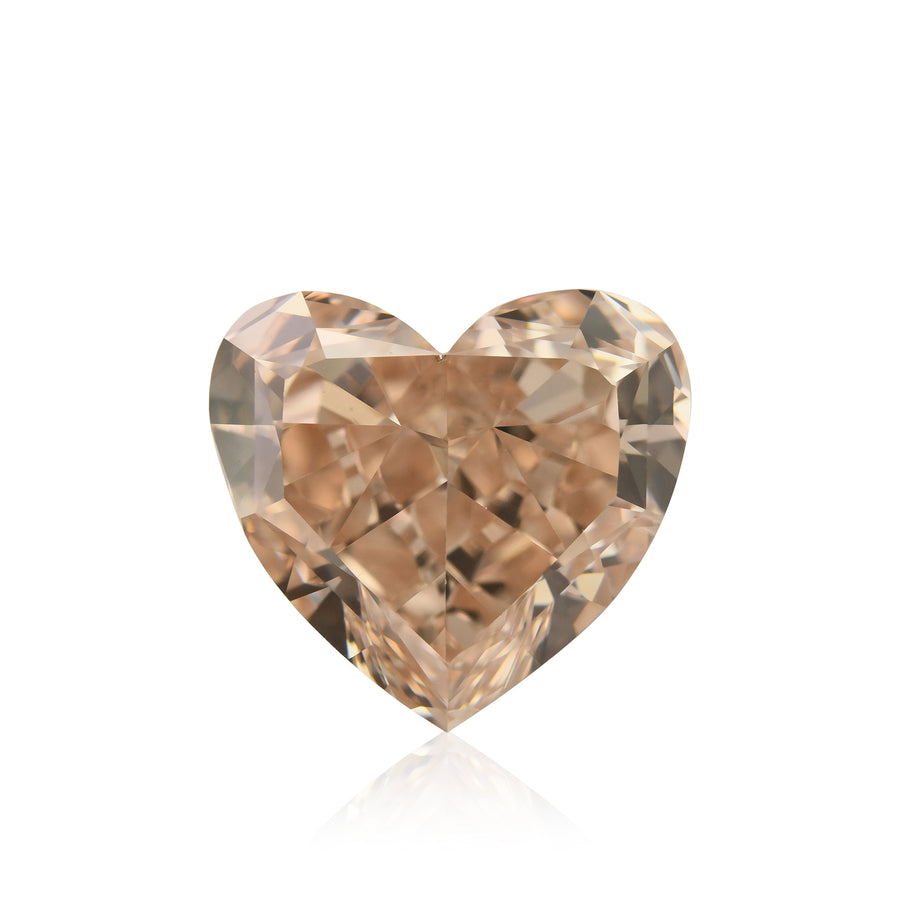 ألماسة قلبية Fancy Pink Brown بوزن 2.43 قيراط VVS2 GIA