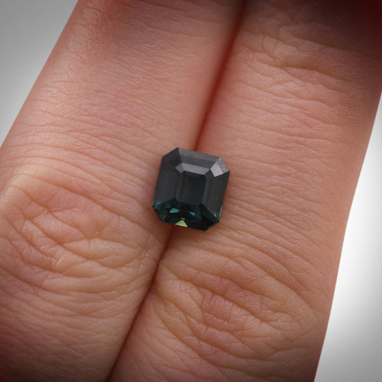 2.52 Carat Green MADAGASCAR Emerald Sapphire