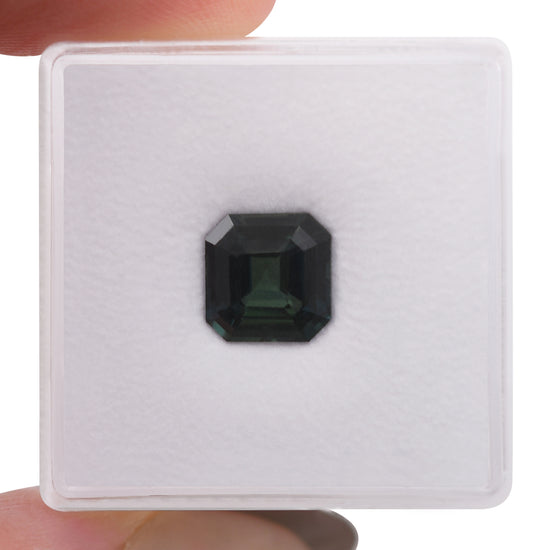2.54 Carat Green MADAGASCAR Emerald Sapphire