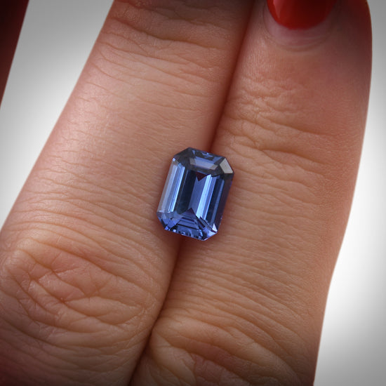2.62 Carat Blue SRI LANKA Emerald Sapphire