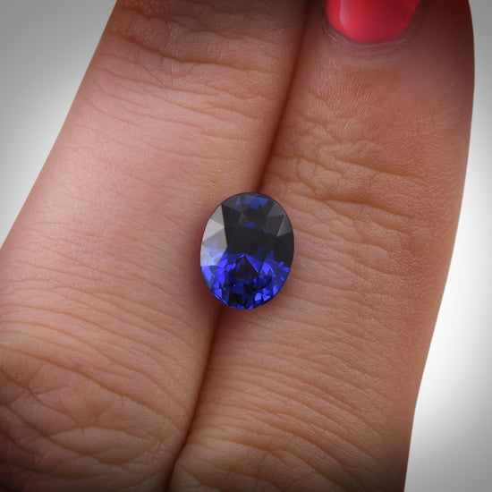 2.67 Carat Blue SRI LANKAN Oval Sapphire