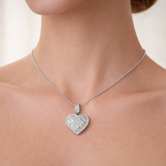 Colorless Heart shape Diamond Pendant
