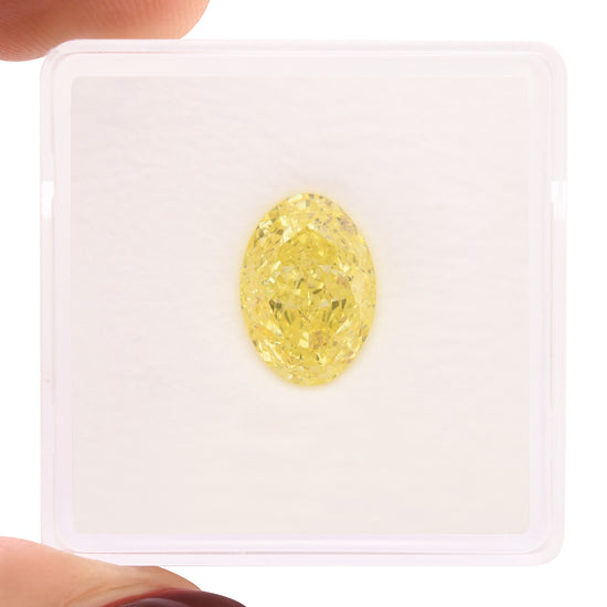 3.02 Carat Fancy Yellow Oval Diamond VVS2 GIA