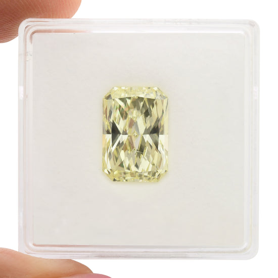 3.27 Carat U-V Radiant Diamond VS1 GIA
