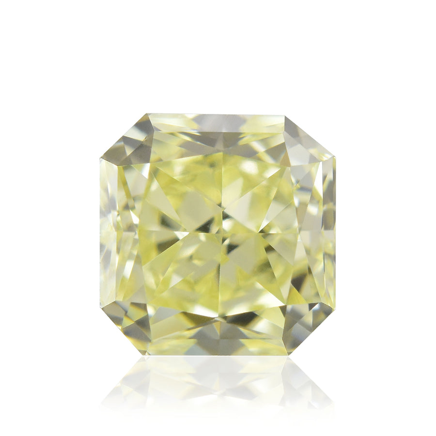 Diamante Radiante Giallo Chiaro Fantasia da 0,61 Carati (VS2)