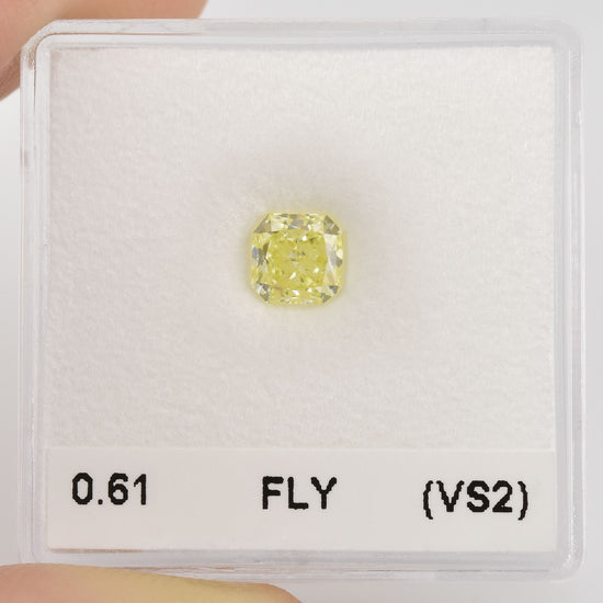 0.61 Carat Fancy Light Yellow Radiant Diamond (VS2)