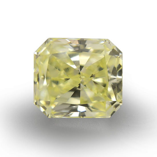 0.60 Carat Fancy Light Yellow Radiant Diamond (VS1)