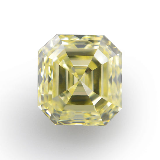 0.70 Carat Fancy Yellow Emerald Diamond VVS2 IGI