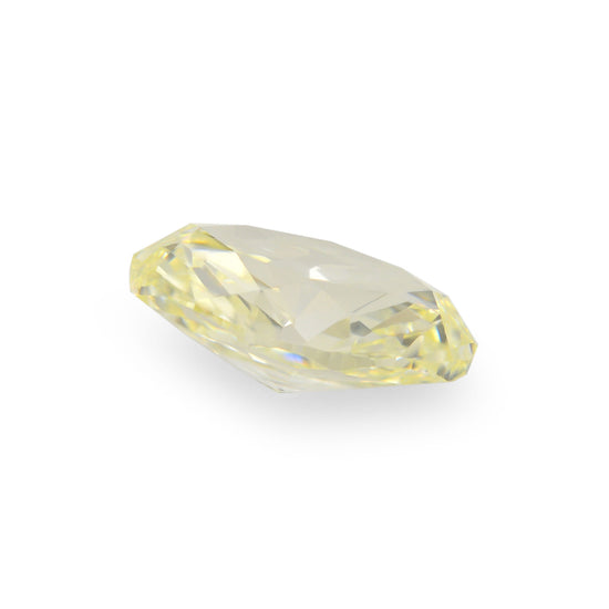 0.93 Carat Q-R Oval Diamond VS2 IGI