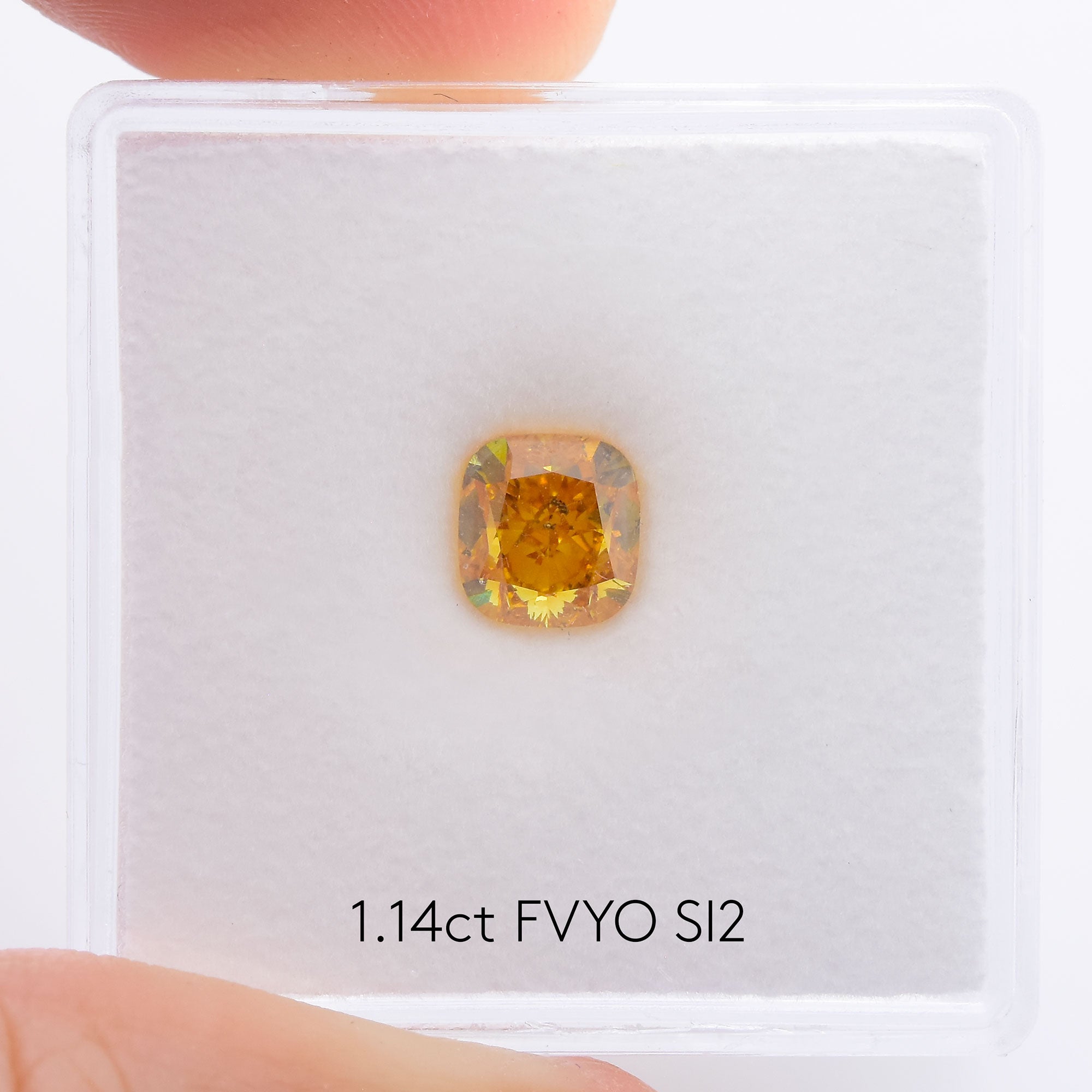 にっしーFancy Vivid Orange Yellow Si2 1.14 Carat Fancy Vivid Yellow Orange Cushion Diamond SI2 GIA | LEIBISH