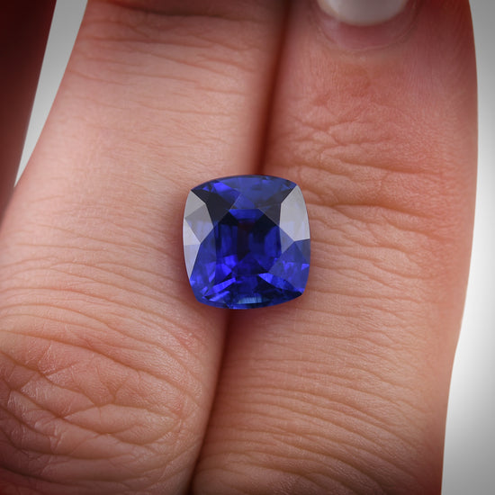 4.55 Carat Blue SRI LANKAN Cushion Sapphire CD