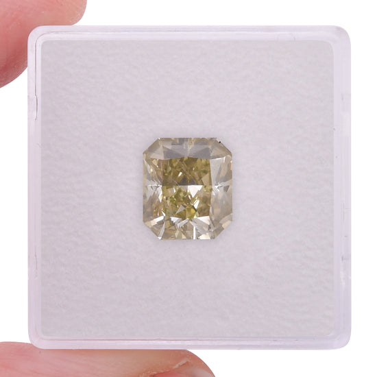 Diamante radiante 3.52 carati Fancy Grayish Yellowish Green SI1 GIA