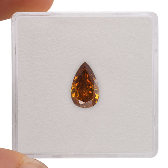 1,05 Karat Fancy Deep Yellowish Orange Pear Diamant I1 GIA