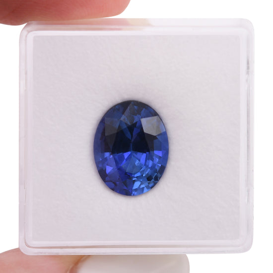 5.06 Carat Blue SRI LANKAN Oval Sapphire CD