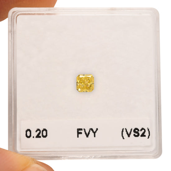 0,20 Karat Fancy Vivid Yellow Radiant Diamant (VS2)