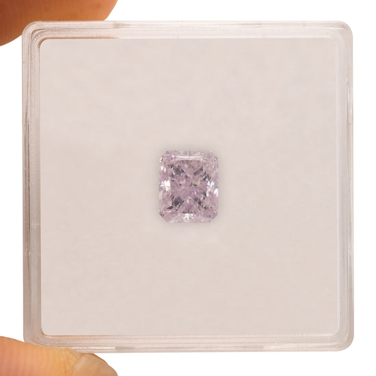 1.05 Carat Fancy Pinkish Purple Radiant Diamond VS2 GIA
