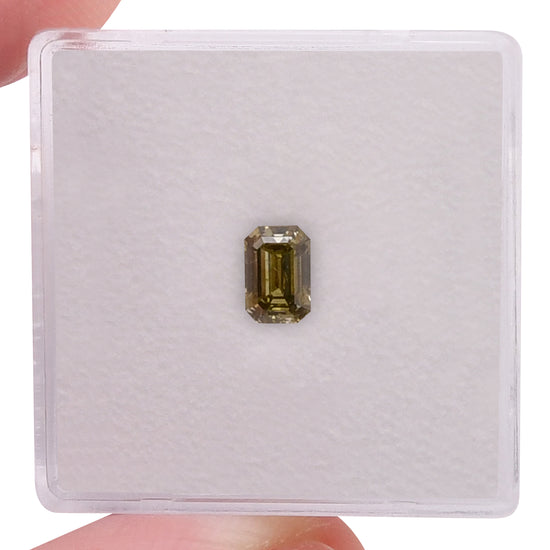 0.65 Carat Chameleon Emerald Diamond SI2 GIA