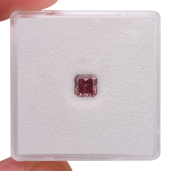 0.42 Carat Fancy Red Radiant Diamond SI1 ARGYLE & GIA