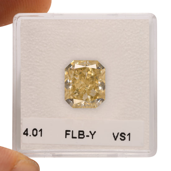 4.01 Carat Fancy Light Brownish Yellow Radiant Diamond VS1 GIA