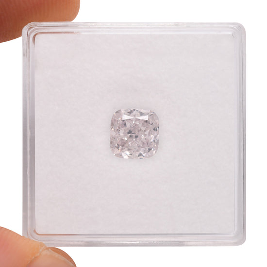 Diamante Rosa Molto Chiaro Taglio Cuscino VS2 GIA da 1,53 Carati