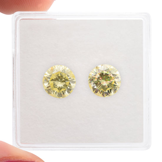 2.28 Carat   Round Brilliant Diamonds (SI2)